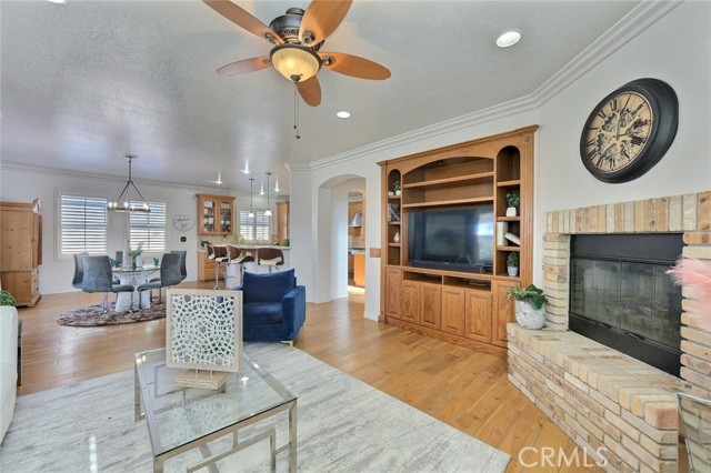 Detail Gallery Image 18 of 36 For 7603 Bristol Bay Cir, Corona,  CA 92880 - 3 Beds | 2/1 Baths