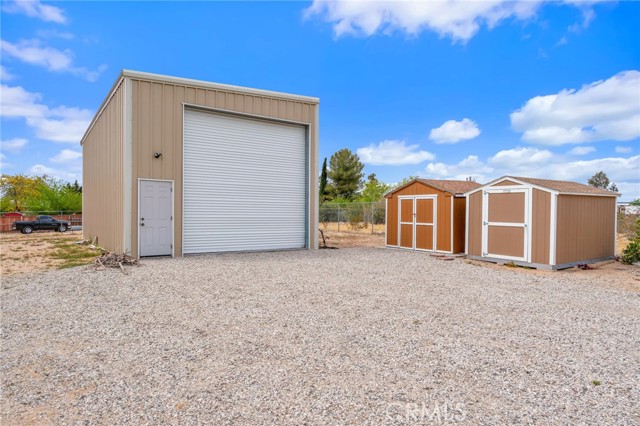 Detail Gallery Image 45 of 60 For 15015 Sycamore St, Hesperia,  CA 92345 - 4 Beds | 2/1 Baths