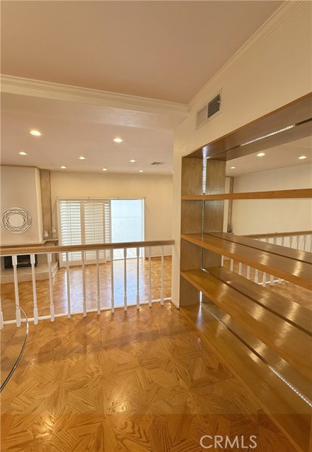 5216 Lindley Avenue, Encino CA: https://media.crmls.org/medias/3607510d-4214-49d6-b9ae-bbbaee07ce3f.jpg