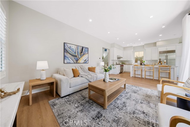 149 Fairgreen, Irvine CA: https://media.crmls.org/medias/3607c828-501a-4907-ba92-c333c64a4bbb.jpg