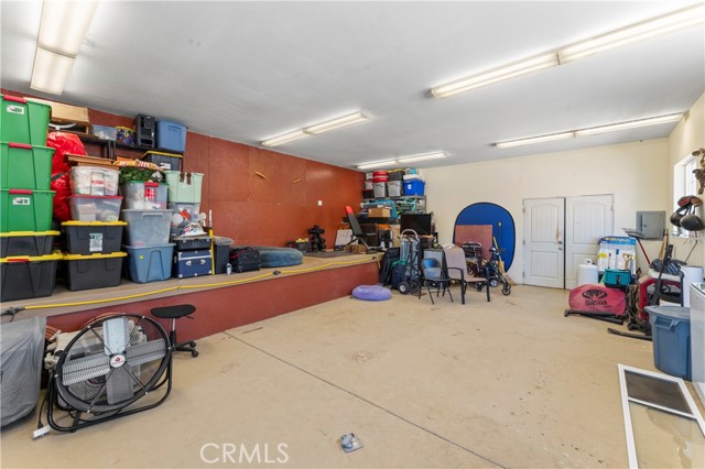 34037 Agua Dulce Canyon Road, Agua Dulce CA: https://media.crmls.org/medias/3607d310-67d7-44a7-abe9-e4d741374cd4.jpg