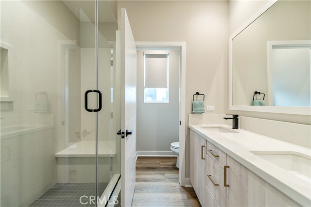 Detail Gallery Image 27 of 27 For 824 S Harbor Blvd, Santa Ana,  CA 92704 - 4 Beds | 3 Baths