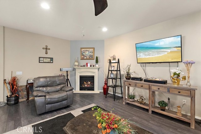 29210 Nectarine Street, Menifee CA: https://media.crmls.org/medias/3608a221-b53e-47b4-b280-2fc19ef03a05.jpg
