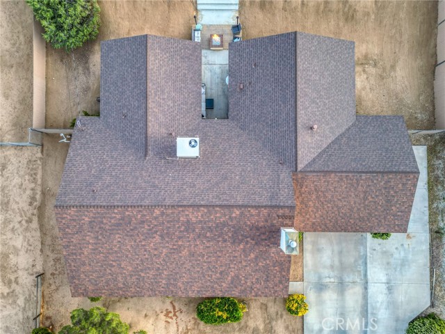 Detail Gallery Image 12 of 59 For 57731 San Tropeze, Yucca Valley,  CA 92284 - 5 Beds | 3 Baths