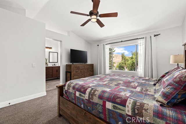 Image 23 of 55 For 11533 Chadwick