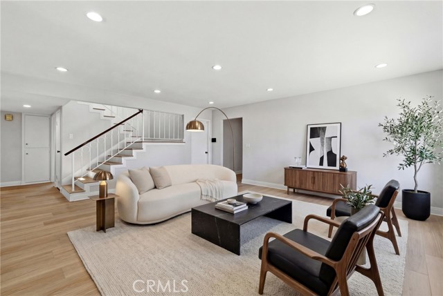 Detail Gallery Image 5 of 28 For 20239 Damietta Dr, Diamond Bar,  CA 91789 - 5 Beds | 3 Baths