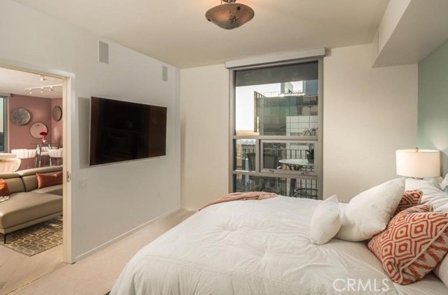 Detail Gallery Image 7 of 17 For 321 10th Ave. #1908,  San Diego,  CA 92101 - 2 Beds | 2 Baths