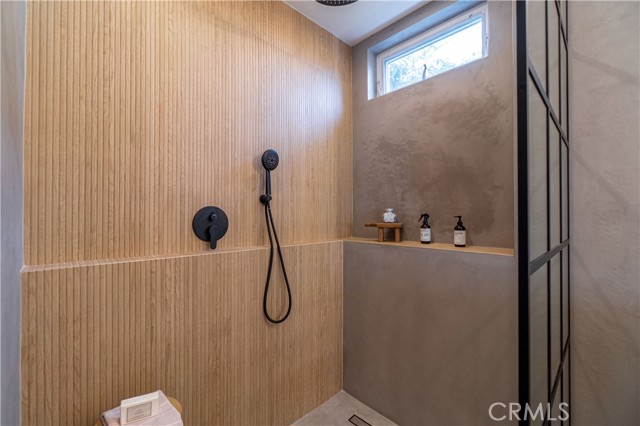 Detail Gallery Image 29 of 51 For 2305 Hill Ln, Redondo Beach,  CA 90278 - 4 Beds | 2/1 Baths