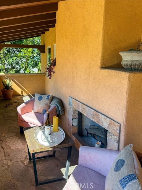 Detail Gallery Image 23 of 51 For 3524 Grand View Bld, Los Angeles,  CA 90066 - 5 Beds | 4/2 Baths