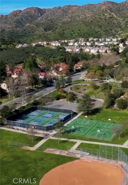 Image 62 of 63 For 907 Deerhill Road