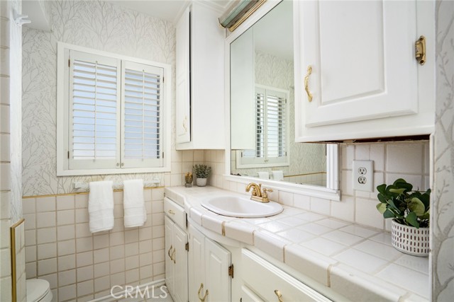 Detail Gallery Image 14 of 38 For 5639 E Spring St, Long Beach,  CA 90808 - 3 Beds | 1 Baths