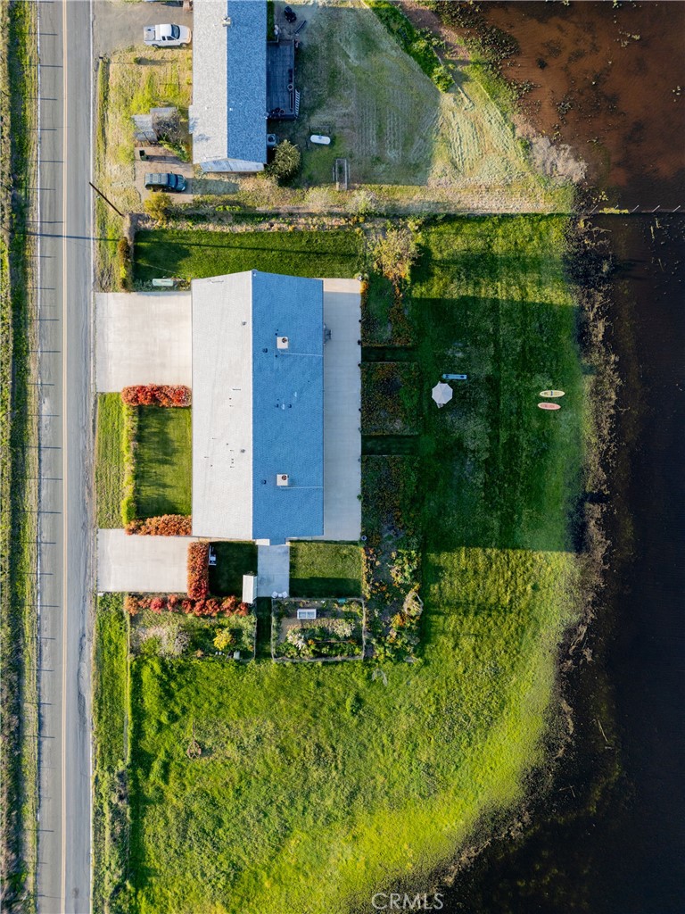 https://media.crmls.org/medias/360fb110-8367-440c-968f-10f1134a3e11.jpg?preset=X-Large