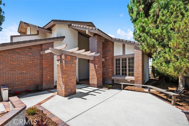22571 Labrusca, Mission Viejo CA: https://media.crmls.org/medias/360fbb1e-61bf-4093-bc19-cf231e1338c8.jpg