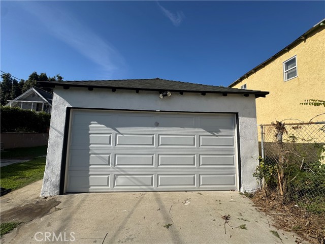 Detail Gallery Image 36 of 39 For 2916 Halldale, Los Angeles,  CA 90018 - 3 Beds | 2 Baths