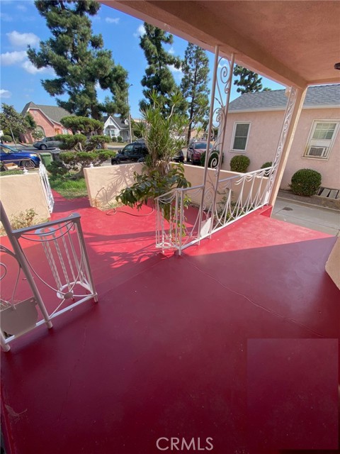 Detail Gallery Image 8 of 68 For 1259 S Vancouver Ave, East Los Angeles,  CA 90022 - 3 Beds | 2 Baths