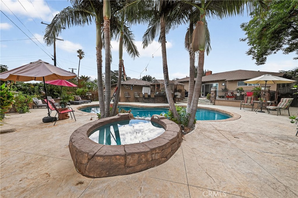 MLS #OC25237725 image #33