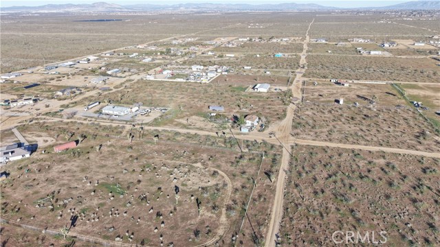 Detail Gallery Image 8 of 8 For 111 Rochester, Phelan,  CA 92371 - – Beds | – Baths