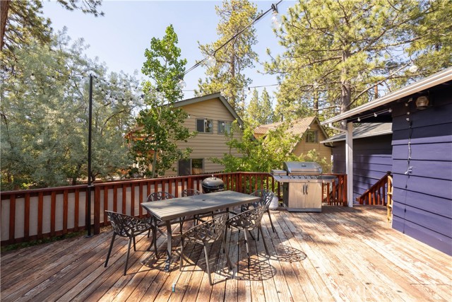 Detail Gallery Image 17 of 51 For 188 S Finch Dr, Big Bear Lake,  CA 92315 - 4 Beds | 3 Baths