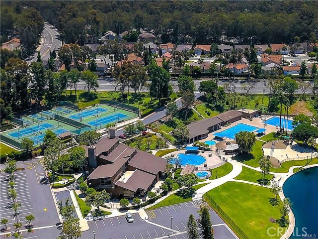 24161 Kathy Avenue, Lake Forest CA: https://media.crmls.org/medias/3614eae4-8b08-4083-8d20-4d024dd34fc4.jpg