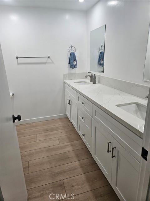 Detail Gallery Image 15 of 21 For 6801 Glen Drive, Huntington Beach,  CA 92647 - 4 Beds | 2 Baths
