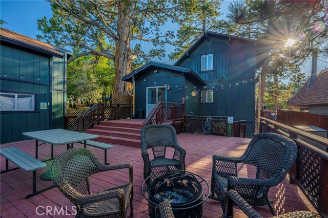 Detail Gallery Image 1 of 11 For 873 Holmes Lane, Sugarloaf,  CA 92386 - 3 Beds | 1/1 Baths