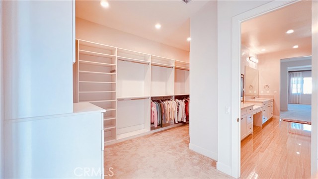 36178c88 5f08 41b9 Be8e 47f5f028f33e