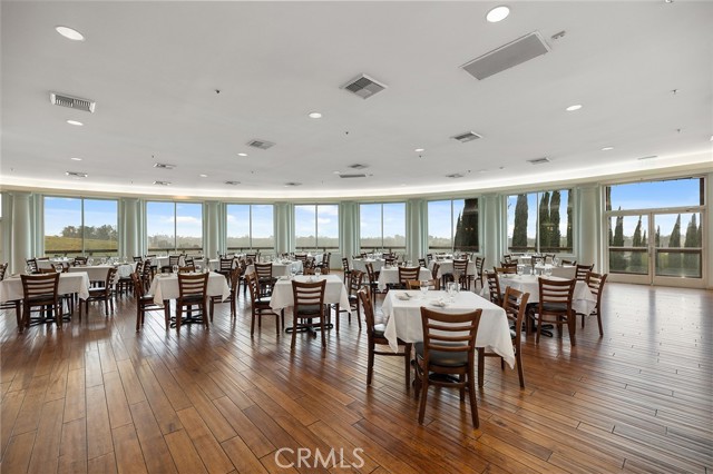 Image 16 of 62 For 40620 Calle Contento