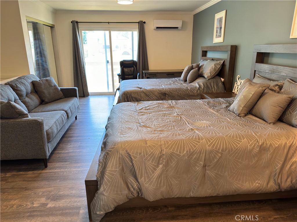 MLS #OC25241654 image #6