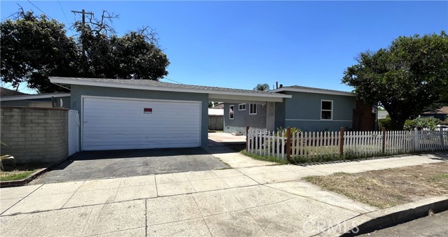 8926 Colbath Avenue, Panorama City, CA, 91402 8926 Colbath Avenue, Panorama City, CA, 91402