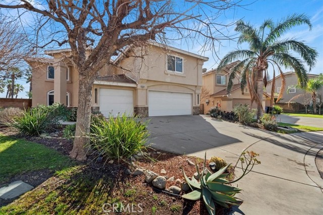 Detail Gallery Image 5 of 69 For 4903 Edmonton, Fontana,  CA 92336 - 4 Beds | 2/1 Baths