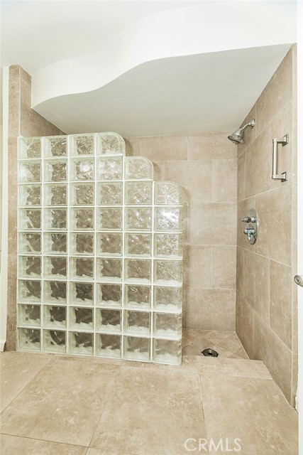 Image 24 of 55 For 5840 Illinois Avenue