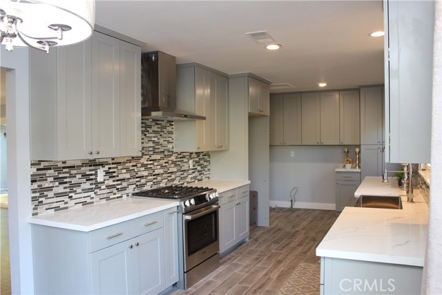 Photo of 125 N Canon Avenue, Sierra Madre, CA 91024