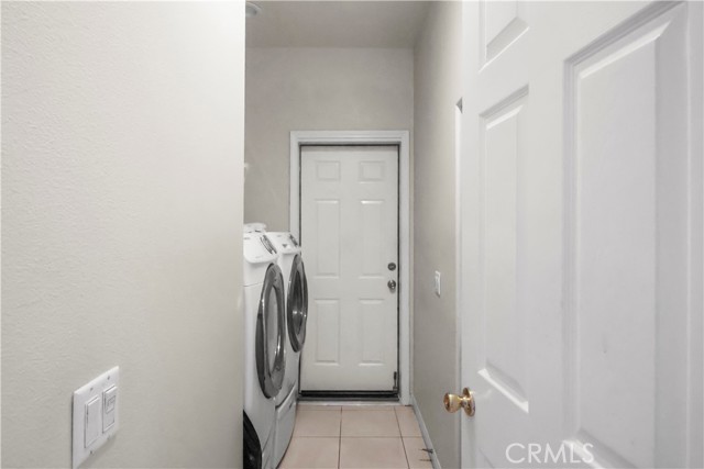 18747 West Place, Artesia CA: https://media.crmls.org/medias/361ba510-fa57-48df-acb1-e77143796adf.jpg