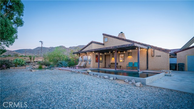 Detail Gallery Image 2 of 57 For 7566 Sunny Vista Rd, Joshua Tree,  CA 92252 - 5 Beds | 4/1 Baths