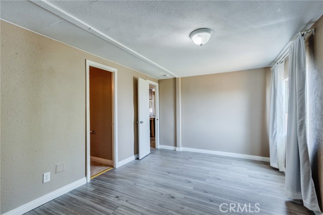 35050 Margo Road, Lake Elsinore CA: https://media.crmls.org/medias/361bea65-9ee7-448f-8d37-eb40e0d7527b.jpg