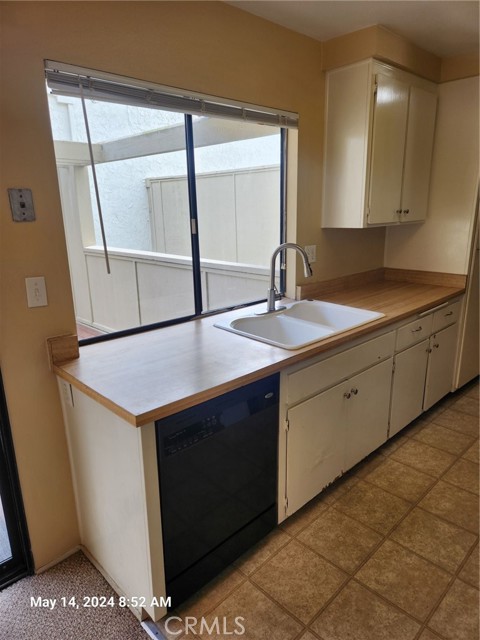 1232 River Glen, San Diego, California 92111, 2 Bedrooms Bedrooms, ,2 BathroomsBathrooms,Residential,For Sale,River Glen,OC24097428