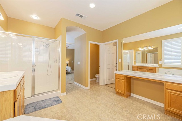 Detail Gallery Image 20 of 31 For 4138 Club Vista Dr, Palmdale,  CA 93551 - 5 Beds | 4 Baths