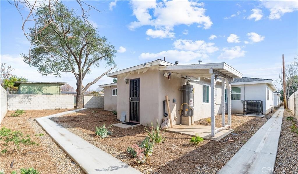 MLS #OC25263915 image #15