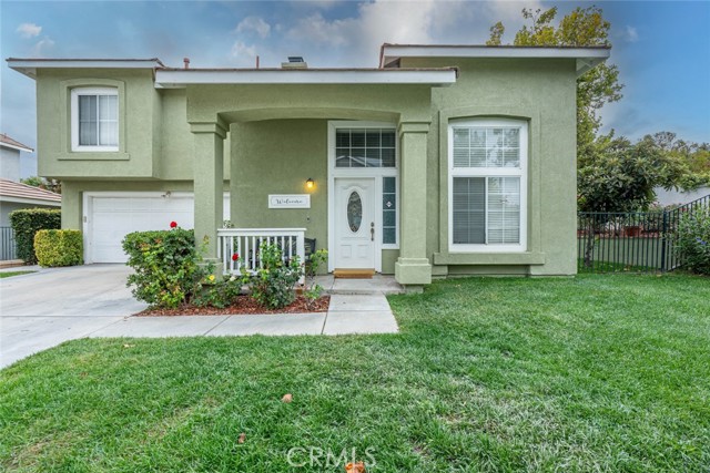 Detail Gallery Image 1 of 27 For 25517 Chisom Ln, Stevenson Ranch,  CA 91381 - 4 Beds | 2/1 Baths