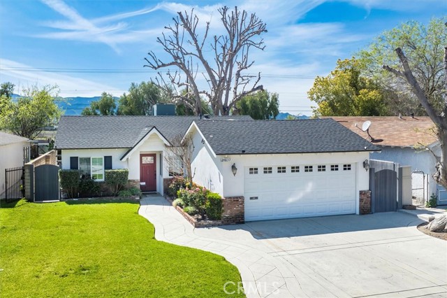 Photo of 24833 Alderbrook Drive, Newhall, CA 91321