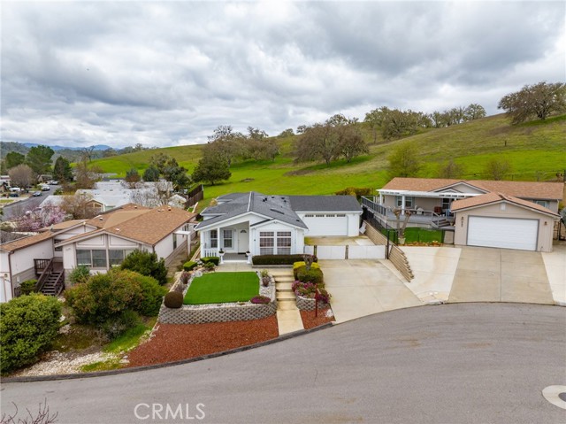 Detail Gallery Image 2 of 31 For 4159 Peruvian Way, Paso Robles,  CA 93446 - 3 Beds | 2 Baths