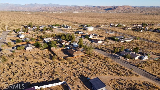 Detail Gallery Image 9 of 20 For 60255 Natoma Trl, Joshua Tree,  CA 92252 - – Beds | – Baths