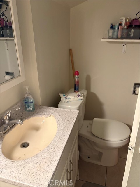 6628 Rose Avenue, Long Beach CA: https://media.crmls.org/medias/361f5d70-130e-4cd3-bda4-742e349f302b.jpg