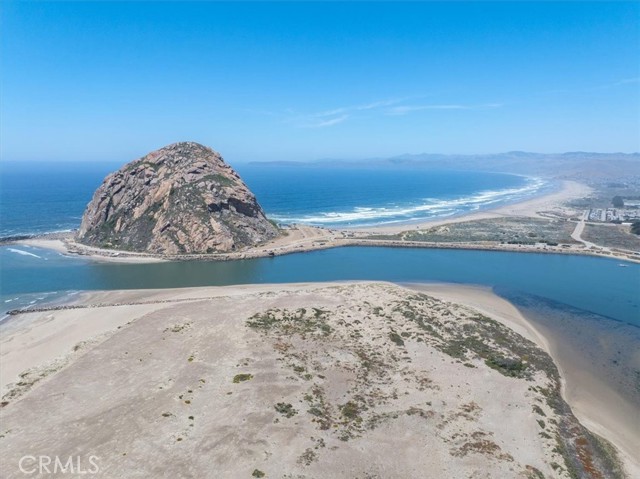 245 Driftwood Street, Morro Bay CA: https://media.crmls.org/medias/3620ab90-4e98-4bb7-b4a6-e5b97d032432.jpg