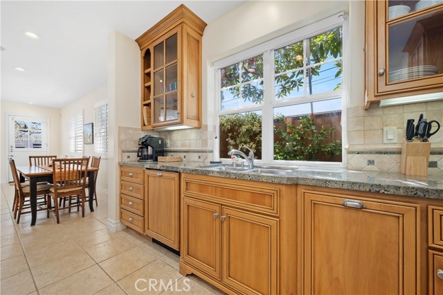 334 Locust Street, Laguna Beach CA: https://media.crmls.org/medias/3620eb64-2611-44c1-9c32-48f605d4e471.jpg