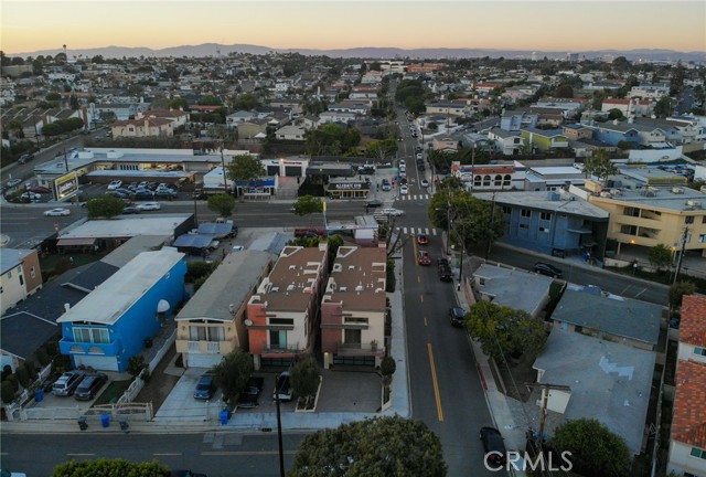 1617 Clark Lane, Redondo Beach, California 90278, 4 Bedrooms Bedrooms, ,3 BathroomsBathrooms,Residential,Sold,Clark,PV22238370