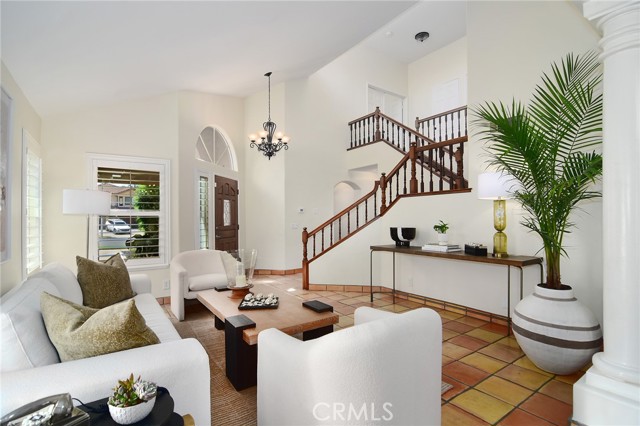 Detail Gallery Image 9 of 41 For 951 Firestone Cir, Simi Valley,  CA 93065 - 4 Beds | 3 Baths