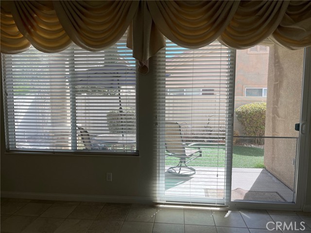 Detail Gallery Image 13 of 36 For 19453 Sunrise Ave, Apple Valley,  CA 92308 - 2 Beds | 2 Baths