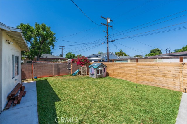 622 S Indiana Street, Anaheim CA: https://media.crmls.org/medias/3625da7f-cb01-450d-b923-2d9421702069.jpg