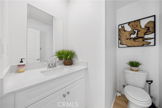 Detail Gallery Image 18 of 35 For 185 Steely, Irvine,  CA 92614 - 4 Beds | 3/1 Baths